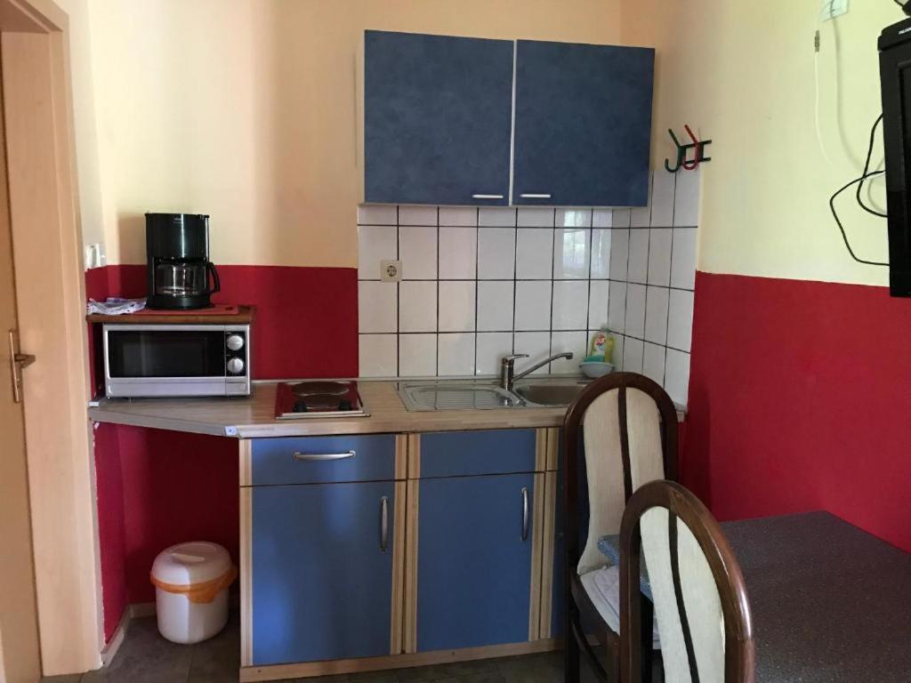 Apartment Pero 穆泰尔岛 外观 照片